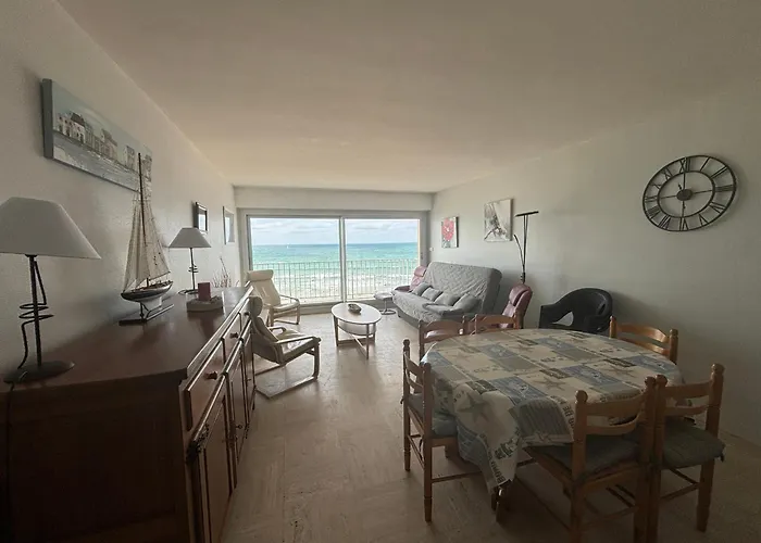 T3 Confortable Avec Balcon Et Vue Mer, - Fr-1-197-169 Lägenhet