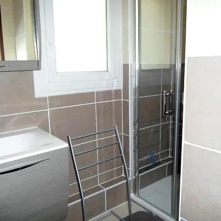 Appartamento T3 Confortable Avec Balcon Et Vue Mer, - Fr-1-197-169
