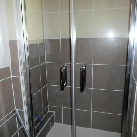 T3 Confortable Avec Balcon Et Vue Mer, - Fr-1-197-169 Apartamento *