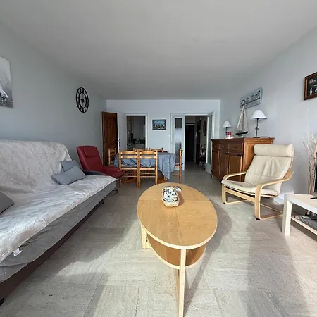 T3 Confortable Avec Balcon Et Vue Mer, Apartamento