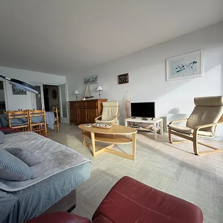 T3 Confortable Avec Balcon Et Vue Mer, Apartamento *